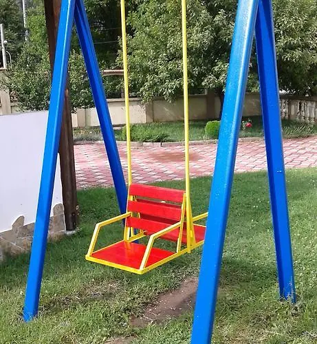 Vakantiehuis Vacation Yoanna Trjavna